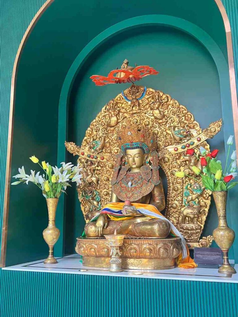 Breakfast at Dusit Princess Buddhist Statue at the entry